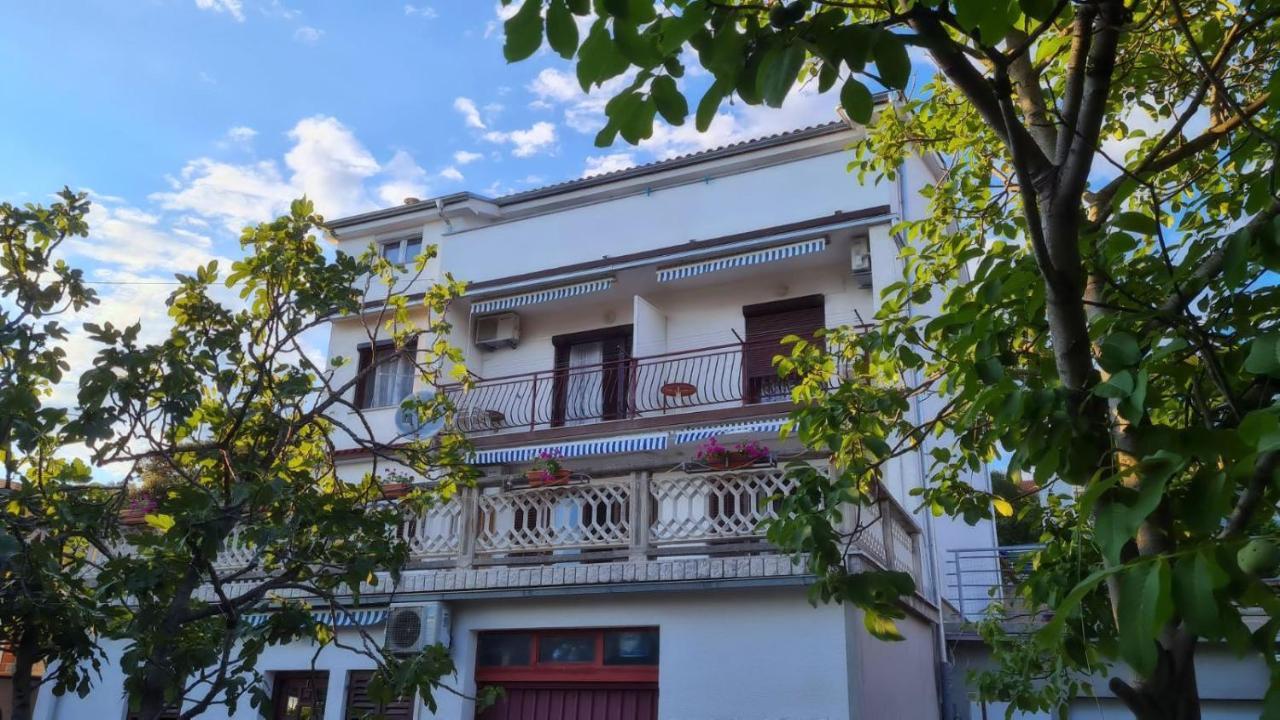 Guesthouse Marija Novi Vinodolski Εξωτερικό φωτογραφία