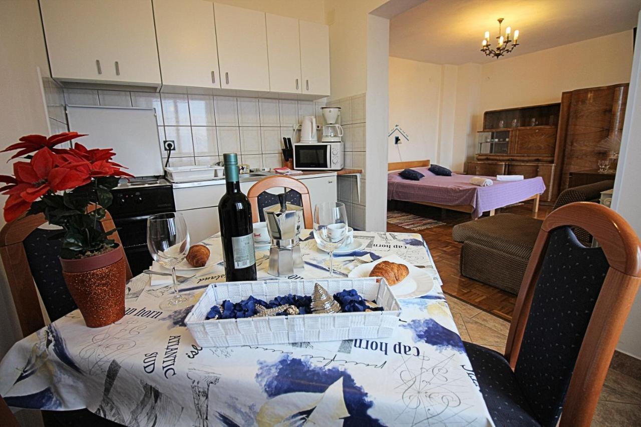 Guesthouse Marija Novi Vinodolski Εξωτερικό φωτογραφία