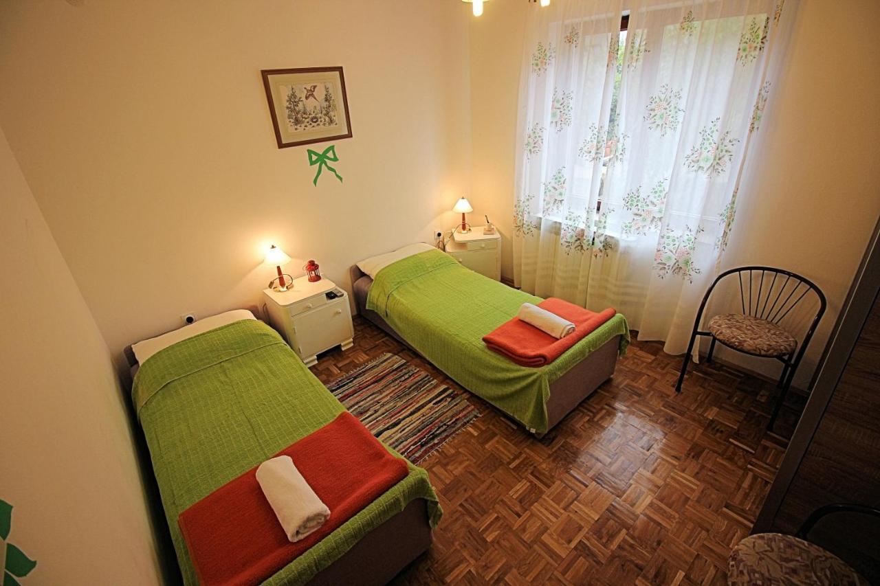 Guesthouse Marija Novi Vinodolski Εξωτερικό φωτογραφία