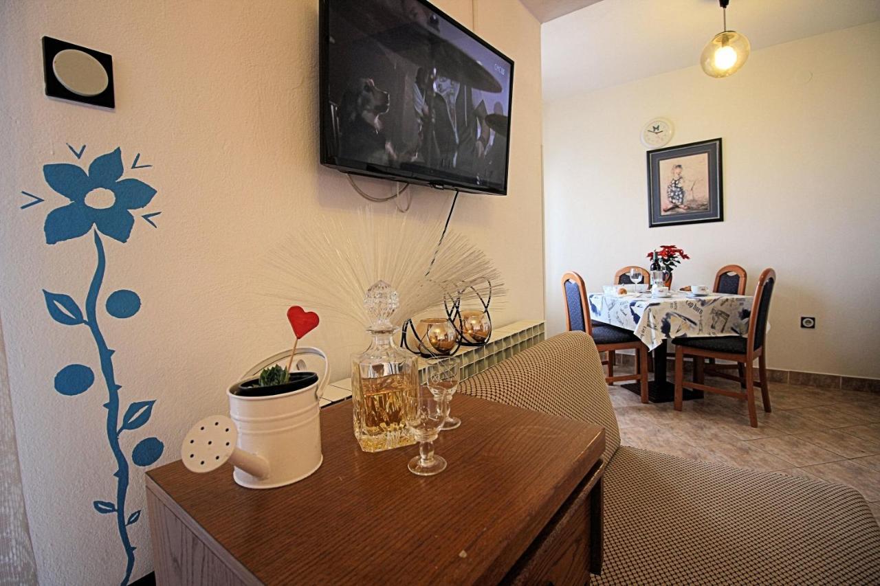 Guesthouse Marija Novi Vinodolski Εξωτερικό φωτογραφία