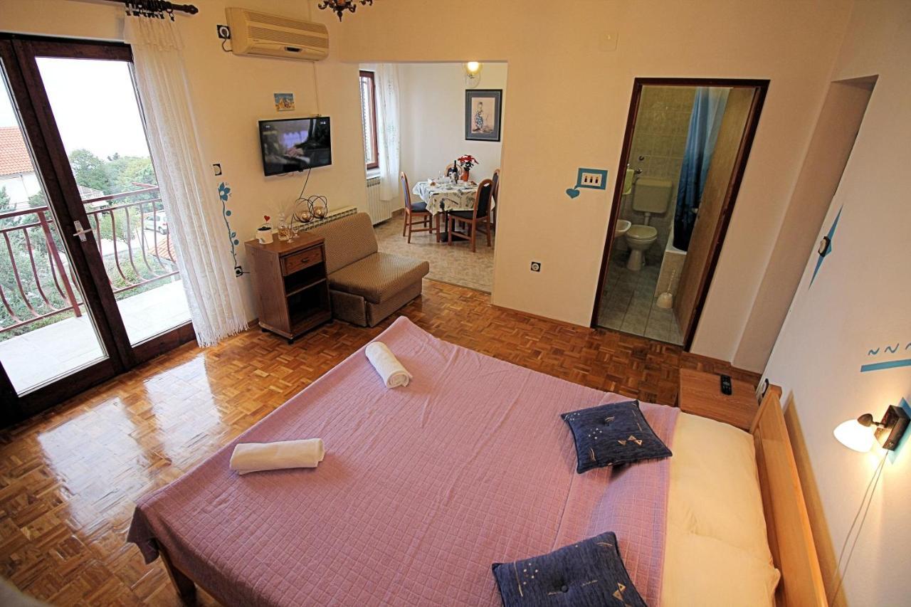 Guesthouse Marija Novi Vinodolski Εξωτερικό φωτογραφία